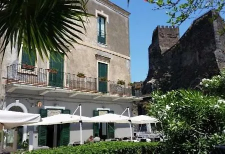 Ninfea Aci Castello